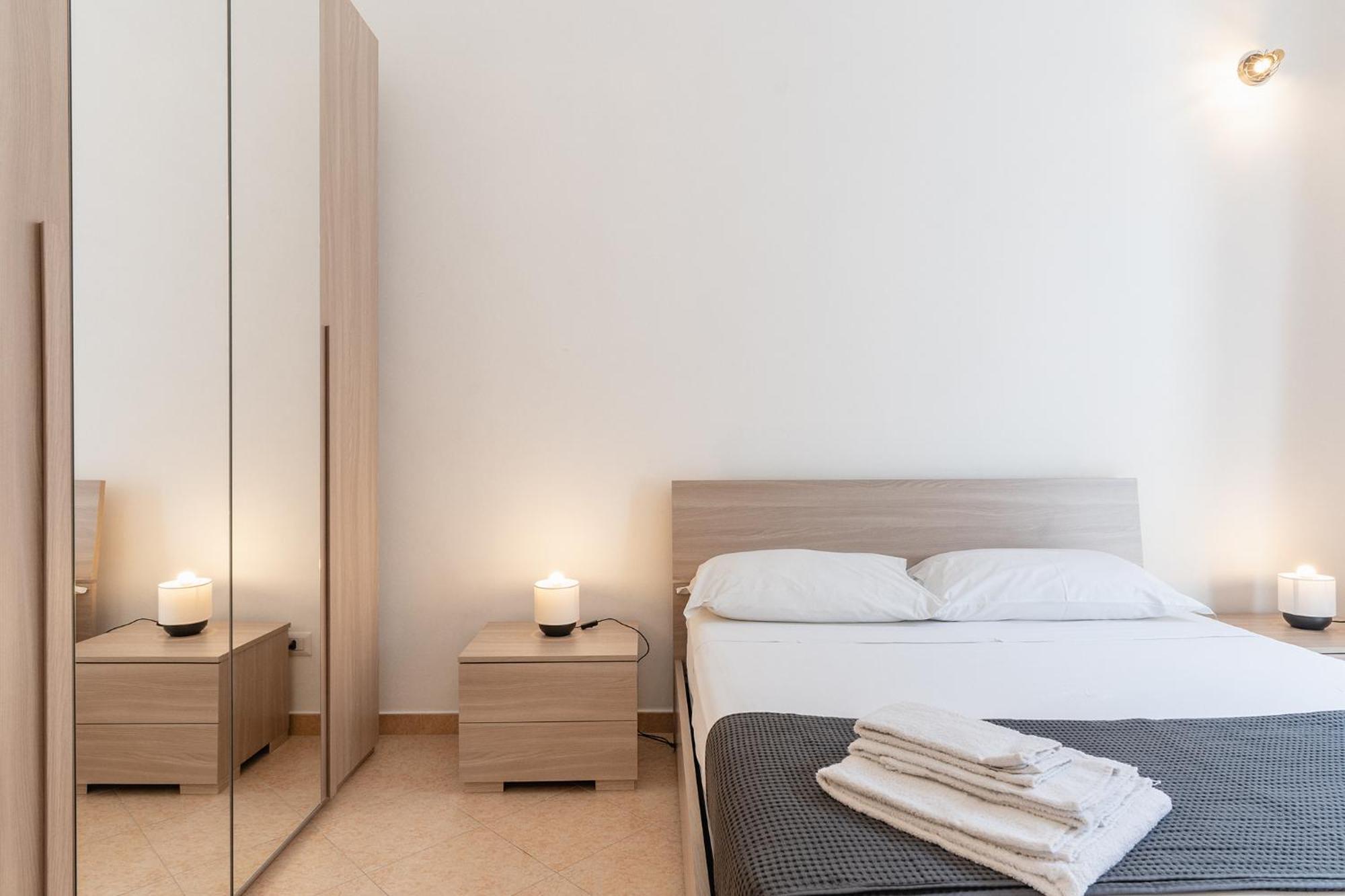Dante 307 Suite Apartment Bari Luaran gambar